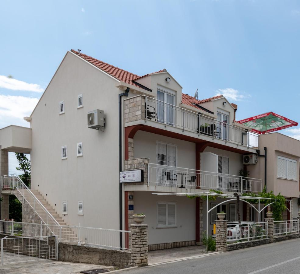 Studio Apartment Boksic Mlini Exterior photo