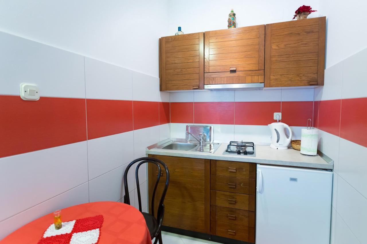 Studio Apartment Boksic Mlini Exterior photo
